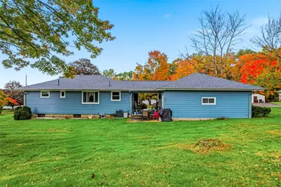 409 Patt Drive, Farrell, PA 16121 - Photo 43