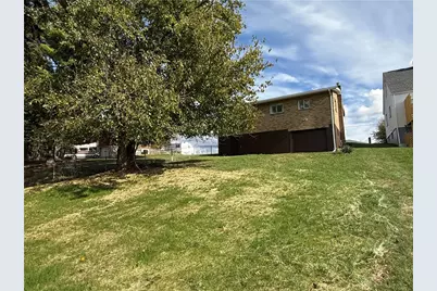 1433 Jones Street, Monessen, PA 15062 - Photo 5