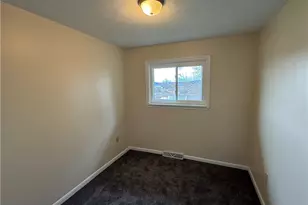 1433 Jones St, Monessen, PA 15062 - Photo 13