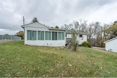 115 Acadia Ln, Washington Township, PA 15613 - Photo 5