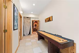 827 Galey Blvd, Brighton Township, PA 15009 - Photo 25