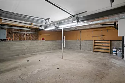 61 Escalon Dr, Findlay Township, PA 15108 - Photo 19