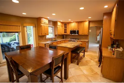 357 Morningstar Ln, Neshannock Township, PA 16105 - Photo 5