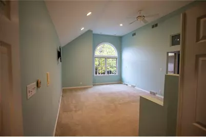 357 Morningstar Ln, Neshannock Township, PA 16105 - Photo 11