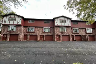 207K Pleasant Valley Rd, Hempfield Township, PA 15644 - Photo 1