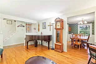 675 Blue Ridge Rd, Pittsburgh, PA 15239 - Photo 13