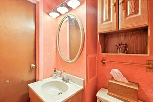 675 Blue Ridge Rd, Pittsburgh, PA 15239 - Photo 19