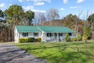 205 Horseshoe Dr, South Buffalo Township, PA 16229 - Photo 1