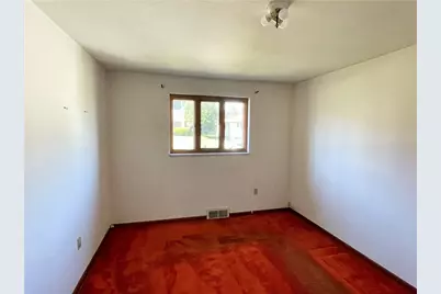 1602 Zeuger Street, Pittsburgh, PA 15116 - Photo 21