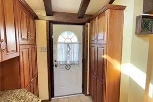 1602 Zeuger St, Pittsburgh, PA 15116 - Photo 15