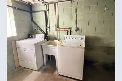 1602 Zeuger Street, Pittsburgh, PA 15116 - Photo 31