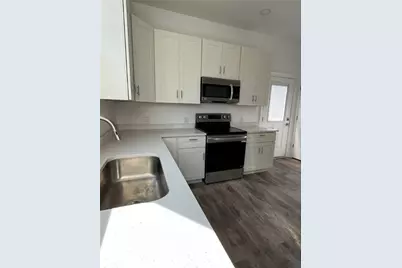 228 Mayflower St, Pittsburgh, PA 15206 - Photo 7