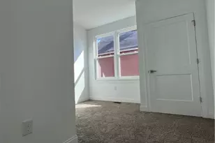 228 Mayflower St, Pittsburgh, PA 15206 - Photo 13