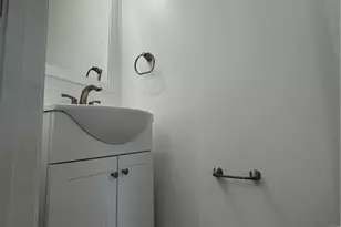 228 Mayflower St, Pittsburgh, PA 15206 - Photo 11