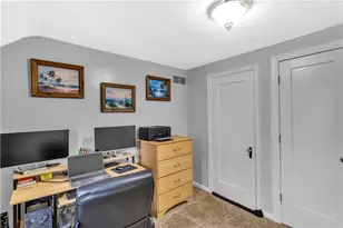 212 Johnston Dr, Ellwood City, PA 16117 - Photo 15