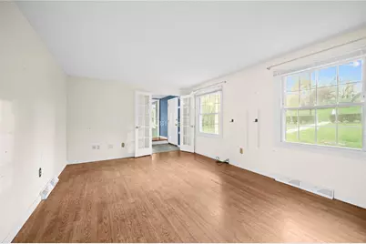 172 E Edgewood Dr, Peters Township, PA 15317 - Photo 7