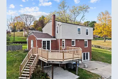 172 E Edgewood Dr, Peters Township, PA 15317 - Photo 3