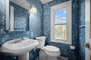 172 E Edgewood Dr, Peters Township, PA 15317 - Photo 15