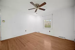 172 E Edgewood Dr, Peters Township, PA 15317 - Photo 23