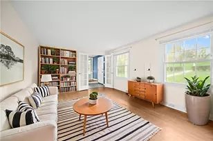 172 E Edgewood Dr, Peters Township, PA 15317 - Photo 5