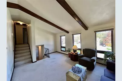 26 W White Oak Drive, Delmont, PA 15626 - Photo 9