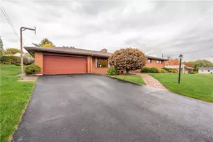 1213 Beech Dr, Unity Township, PA 15650 - Photo 3