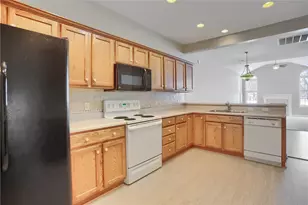 2051 Winchester Ct, Connoquenessing Township, PA 16053 - Photo 13