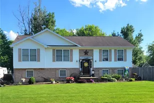 216 Edna St, Harrisville Boro, PA 16038 - Photo 1