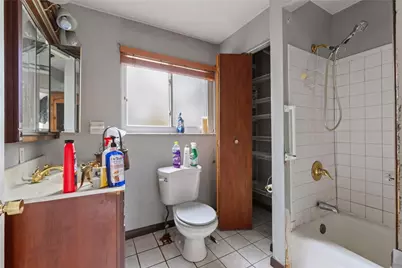 609 Large Ave, Clairton, PA 15025 - Photo 13