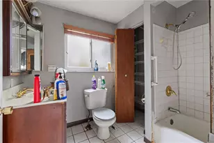 609 Large Ave, Clairton, PA 15025 - Photo 13