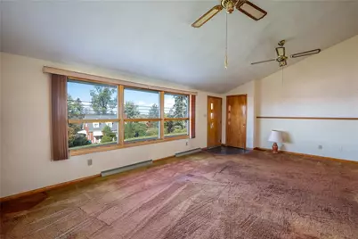 217 W 6th Ave, Derry Boro, PA 15627 - Photo 5