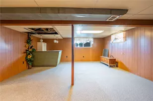 217 W 6th Ave, Derry Boro, PA 15627 - Photo 17