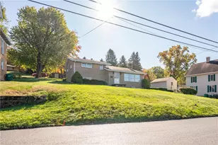 217 W 6th Ave, Derry Boro, PA 15627 - Photo 3