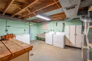 217 W 6th Ave, Derry Boro, PA 15627 - Photo 19