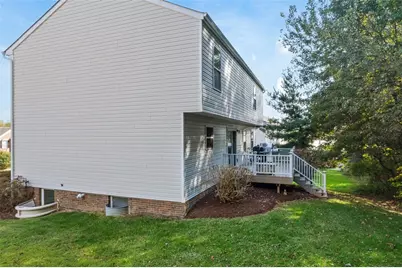 705 Sunrise Dr, Allegheny Township, PA 15656 - Photo 3