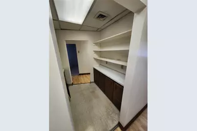 6300 Forward Ave, Pittsburgh, PA 15217 - Photo 9
