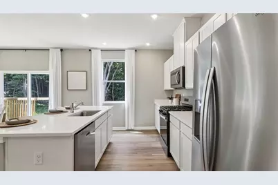 121 Victoria Drive, Findlay Township, PA 15108 - Photo 5