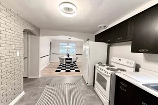 1320 Main St, Bridgeville, PA 15017 - Photo 9