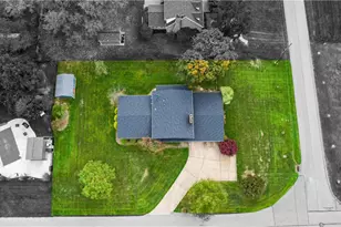 1 St Andrews Dr, Patterson Township, PA 15010 - Photo 45