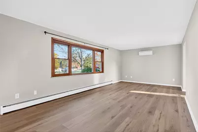 1 Saint Andrews Dr, Patterson Township, PA 15010 - Photo 7