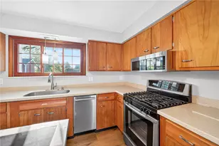 1 St Andrews Dr, Patterson Township, PA 15010 - Photo 15