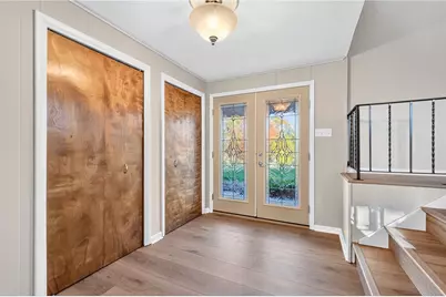 1 Saint Andrews Dr, Patterson Township, PA 15010 - Photo 5