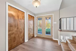 1 St Andrews Dr, Patterson Township, PA 15010 - Photo 5