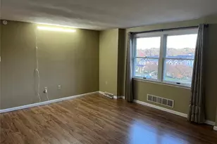 321 Karen Ct, Monroeville, PA 15146 - Photo 13