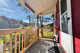 70 Mancha St, North Bethlehem, PA 15330 - Photo 9