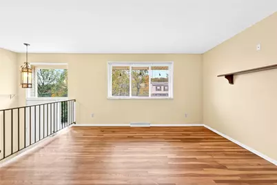 112 Kollar Dr, Liberty Boro, PA 15133 - Photo 9