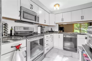 6 Hennig Dr, Pittsburgh, PA 15236 - Photo 17
