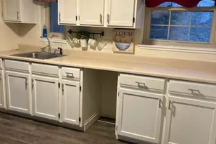 3887 Delco, Pittsburgh, PA 15227 - Photo 7