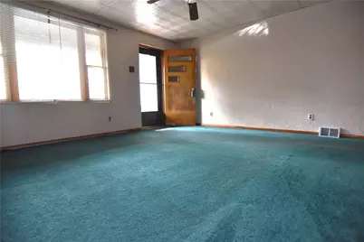 613 E 19th Ave, Munhall, PA 15120 - Photo 3