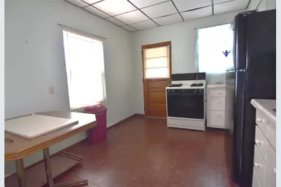 613 E 19th Ave, Munhall, PA 15120 - Photo 13